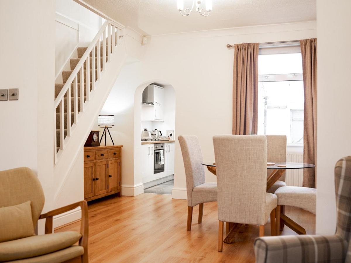 Pass The Keys Cosy, 2-Bed Home In Popular Handbridge - Parking 체스터 외부 사진